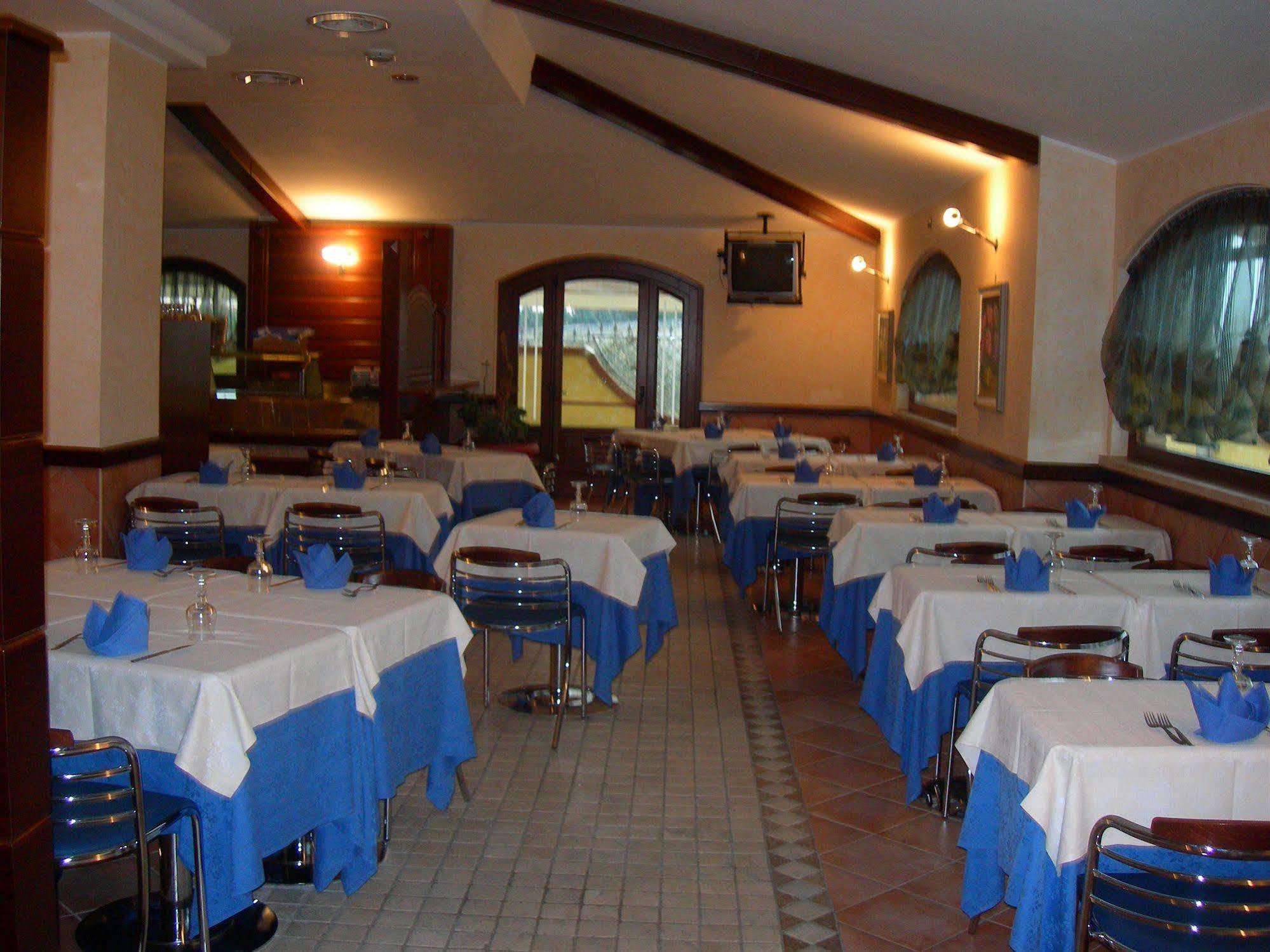 La Locanda Del Cavaliere Borgo Montello Exterior photo